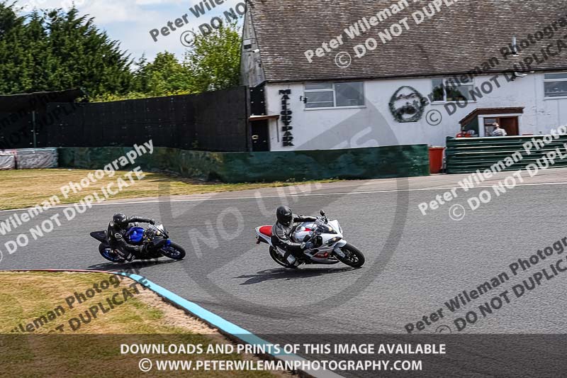 enduro digital images;event digital images;eventdigitalimages;mallory park;mallory park photographs;mallory park trackday;mallory park trackday photographs;no limits trackdays;peter wileman photography;racing digital images;trackday digital images;trackday photos